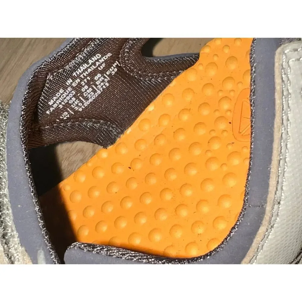 Nike ACG Youth Trail Sandals Gray Orange Hook Loop Outdoor Hiking Size 4Y